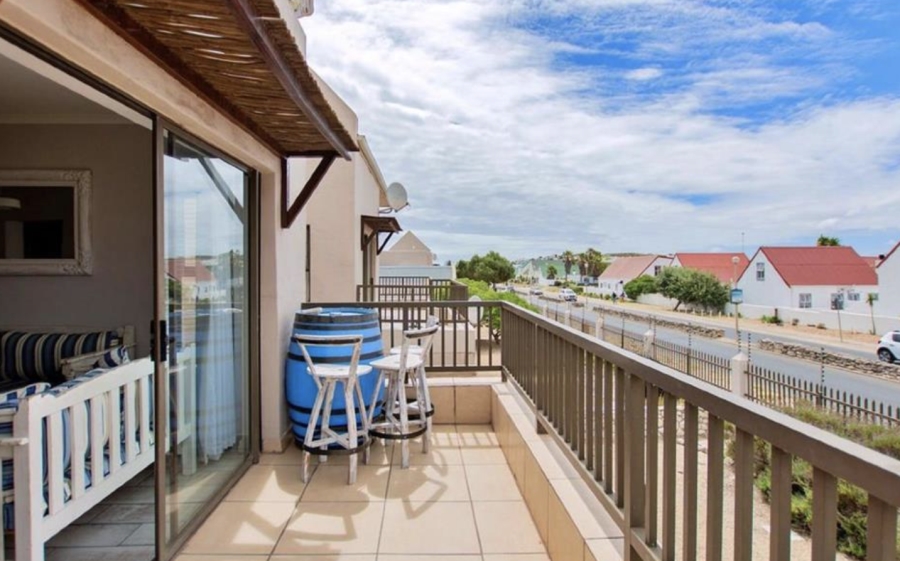 2 Bedroom Property for Sale in Helios Place Western Cape